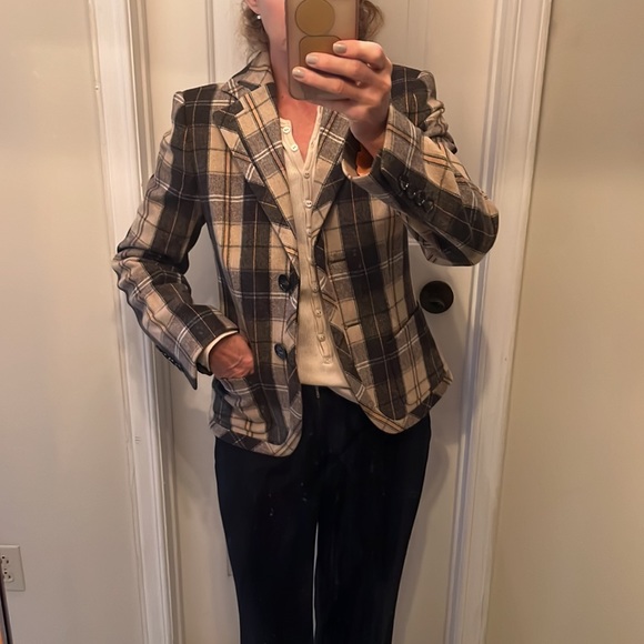 Well tailored Rene Lézard plaid blazer EUC - Picture 10 of 15